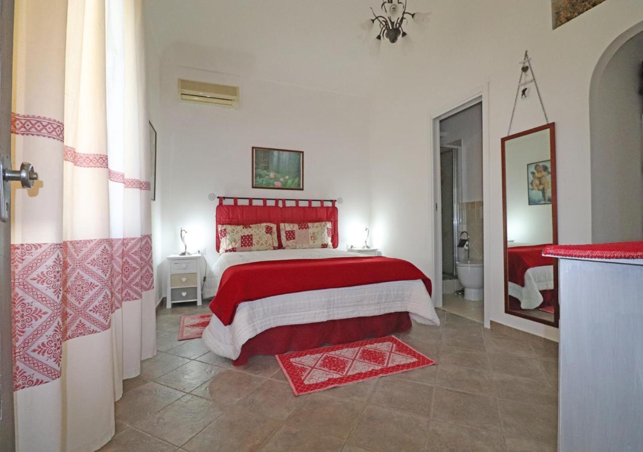 Murphy Holiday Home - Mongiardino 01 La Maddalena  Exterior photo